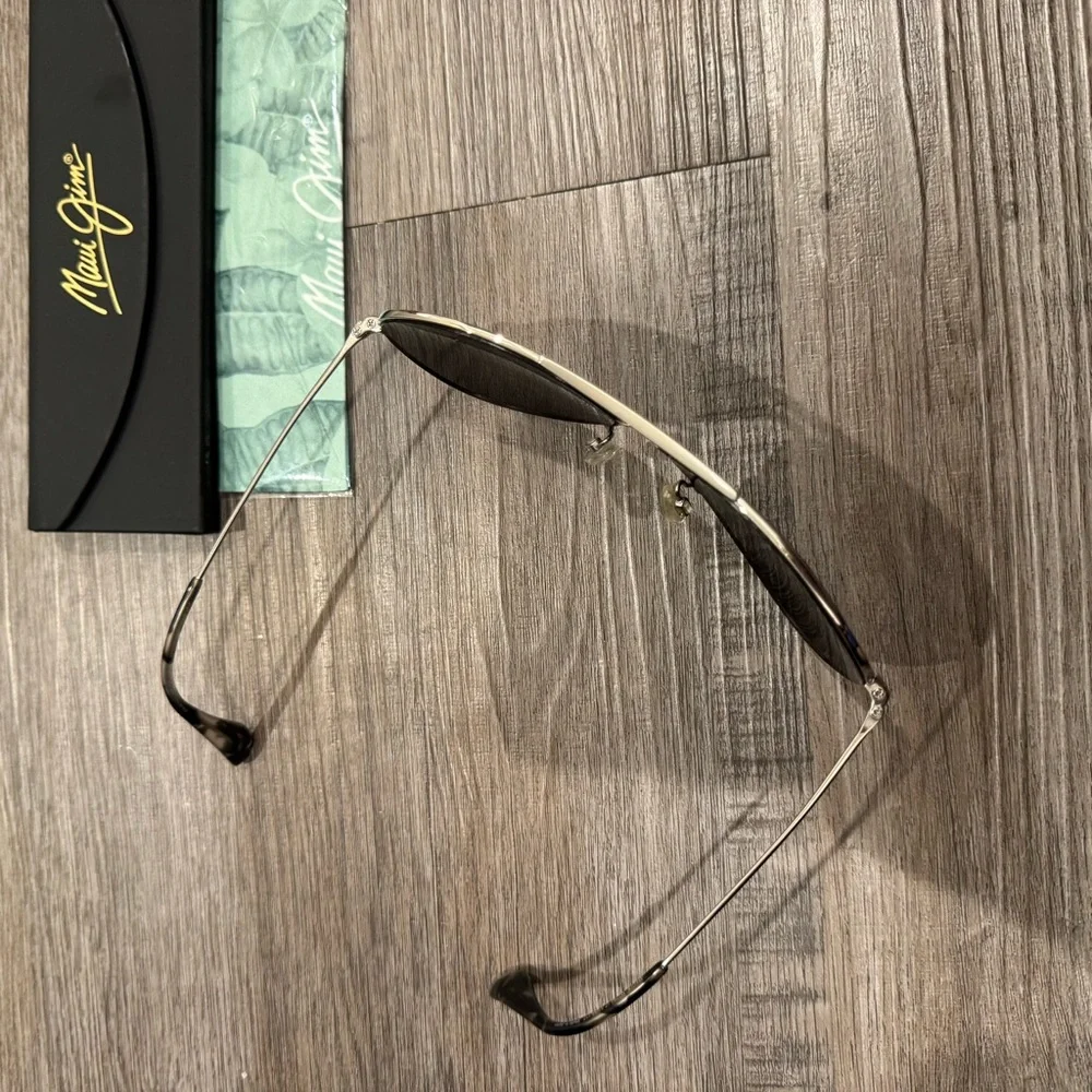 Maui Jim Mavericks Aviator Polarized Sunglasses